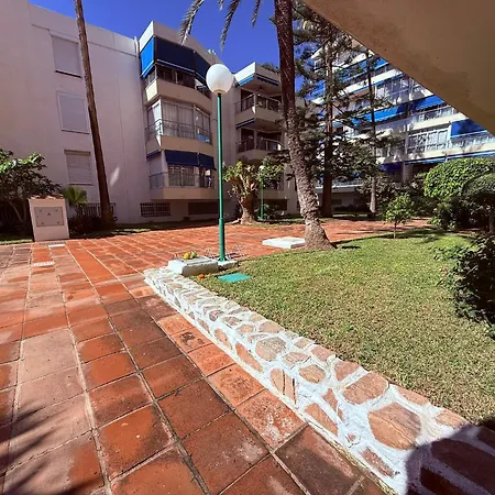 Apartment En El Centro Cerca De La Playa Fuengirola