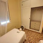 شقة En El Centro Cerca De La Playa فوينخيرولا